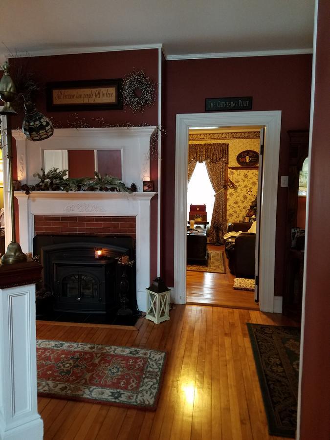 The Perkins House Bed & Breakfast Cornish ภายนอก รูปภาพ